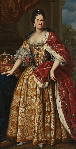 Full portrait painting of Anne Marie d'Orléans as Queen of Sardinia overlooking the Sardinian crown and wearing Savoyard ceremonial robes by an unknown artist (Royal Castle of Racconigi).jpg